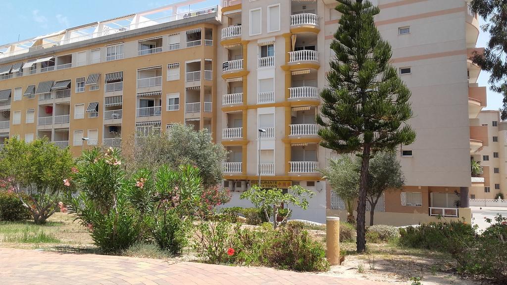 Apartamento Cervantes Guardamar del Segura Esterno foto